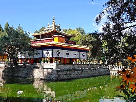 Norbulingka Palace