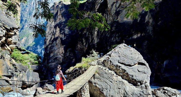 Hutiaoxia Trekking