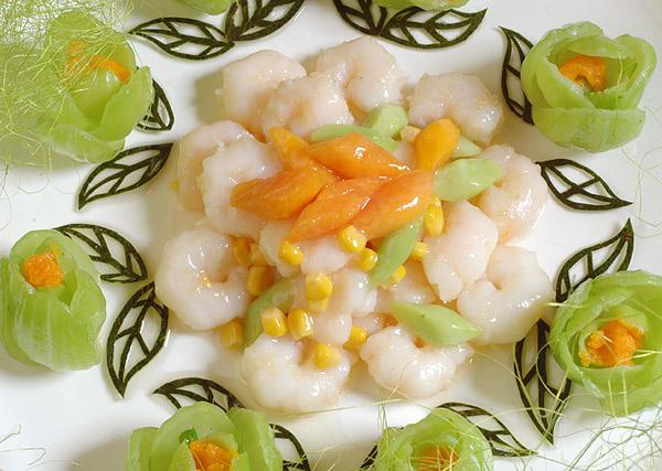 Fried Shelled Shrimps with Dragon Well Tea