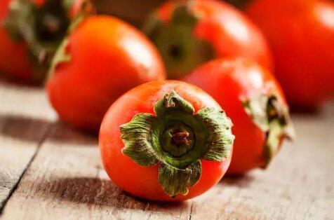 eat persimmon