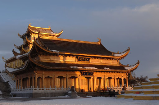 Huazang Temple
