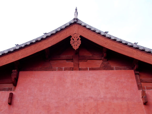 Hanging Hill Roof