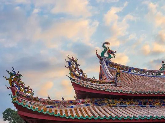 Dragons Decorations on Architecture