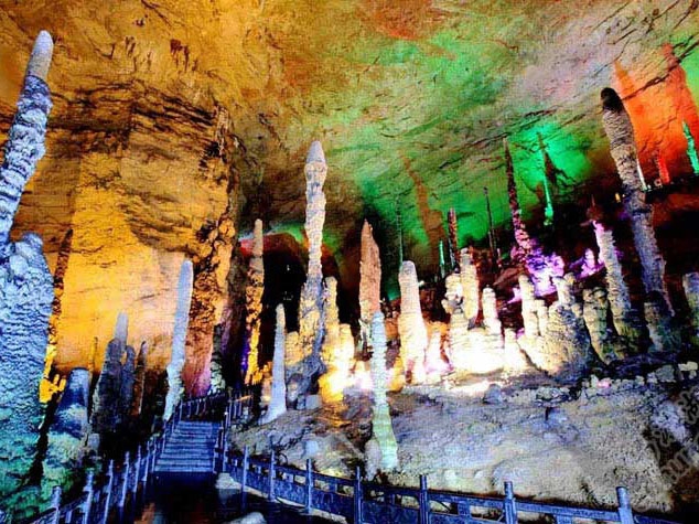 Huanglong Cave