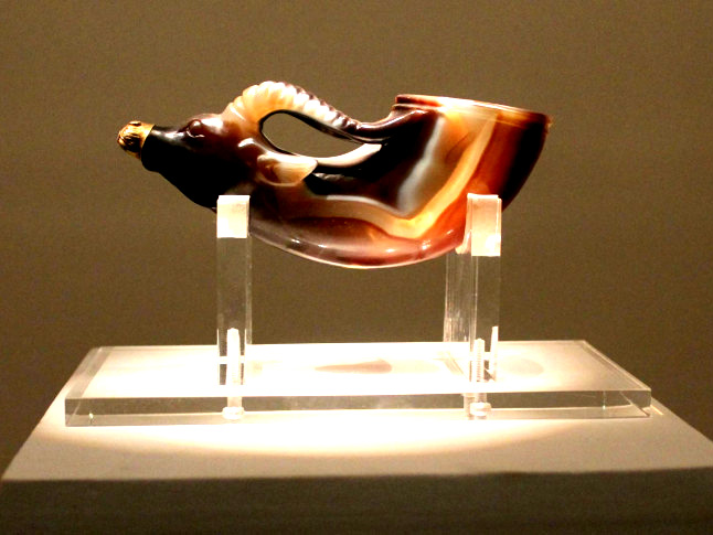 Tang Dynasty Jade Wine Cup