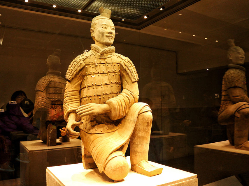 Kneeling Soilder
