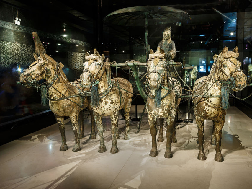 Bronze Chariot