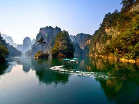 Baofeng Lake