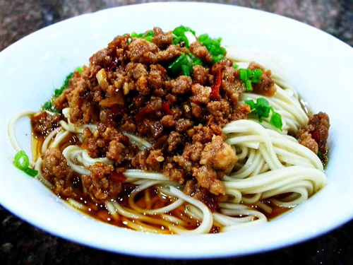 Noodles with Meat Sauce