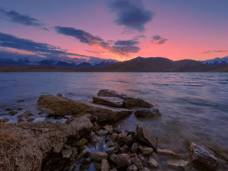 Karakul Lake